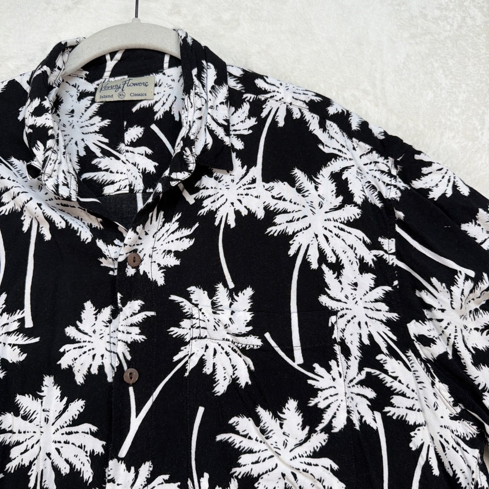 Kenny Flowers Hawaiian Shirt Men's XL Black White Palm Tree Rayon Resort